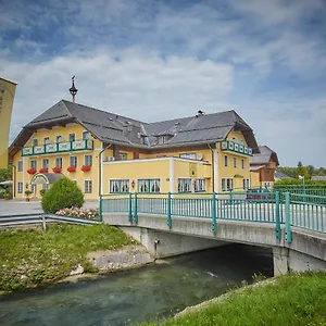 Pflegerbruecke Hotel